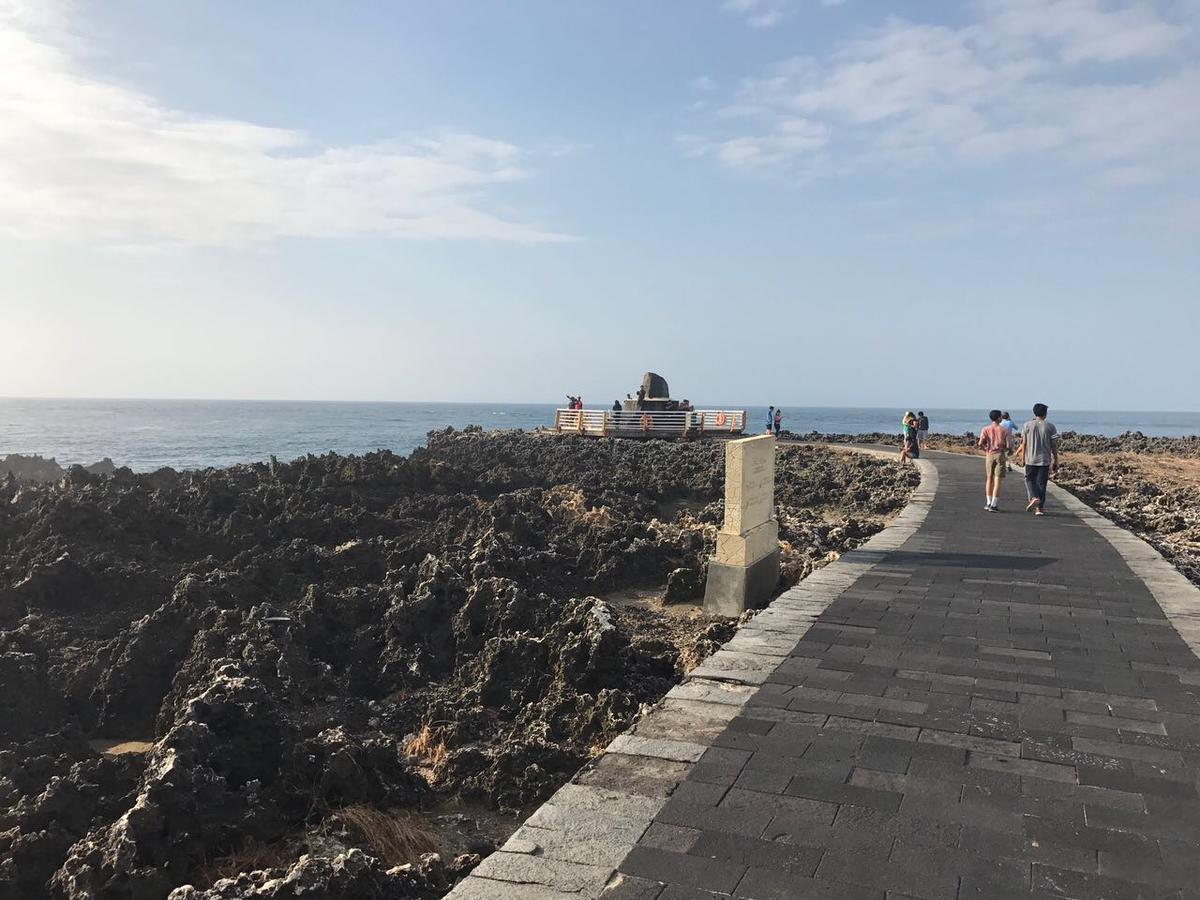 库布格林住宿加早餐旅馆 努沙杜瓦 外观 照片